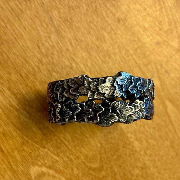 Vass Ludacer Jewelry - Amazing Y2K Vass Ludacer Sterling ivy/leaf cuff bracelet